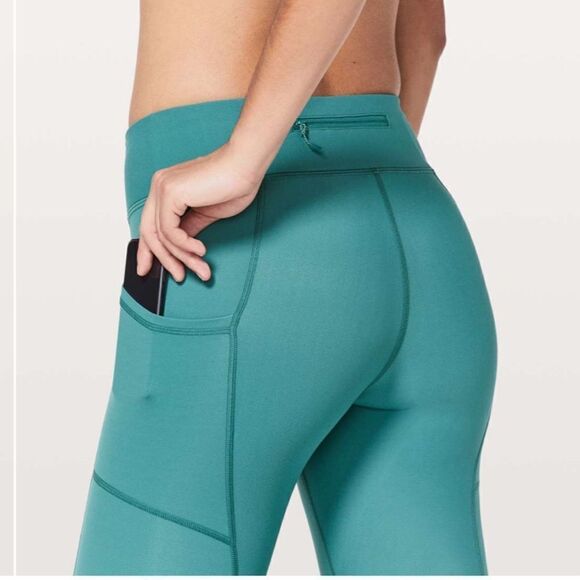 Lululemon Tight Stuff Tight II 25"
Deep Cove - Picture 3 of 14